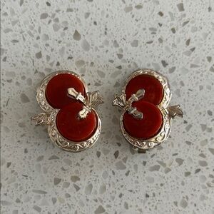 Vintage ART Bakelite Clip-On Earrings | Mid-Century Statement